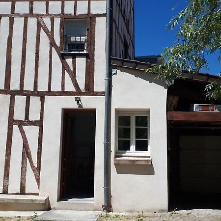 F4 Dans Maison Au Calme Pres Du Centre De Chalons En Champagne Екстериор снимка